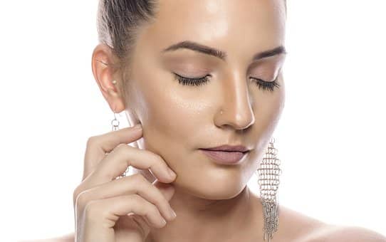 How To Treat Acne Scars And Hyperpigmentation?